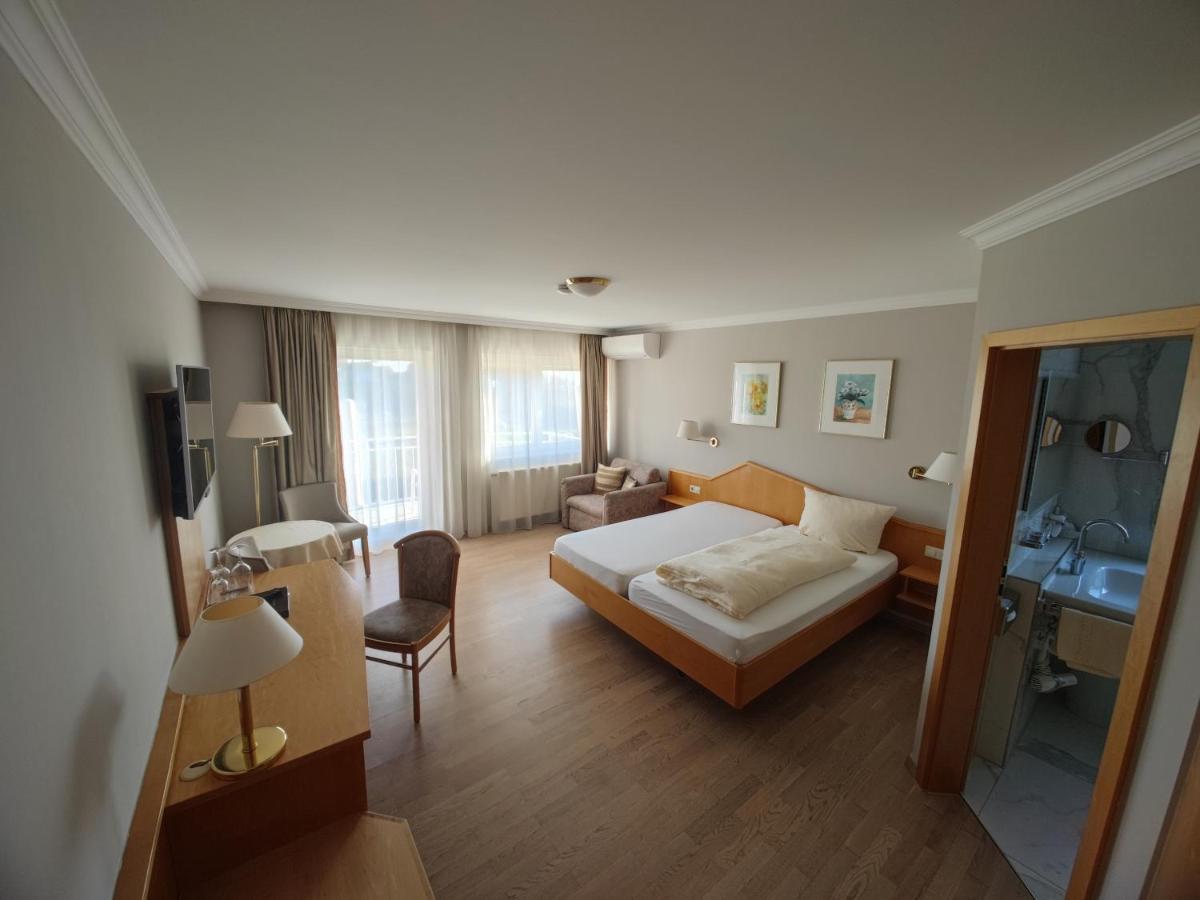 Sporthotel Schoenblick Meersburg Dış mekan fotoğraf