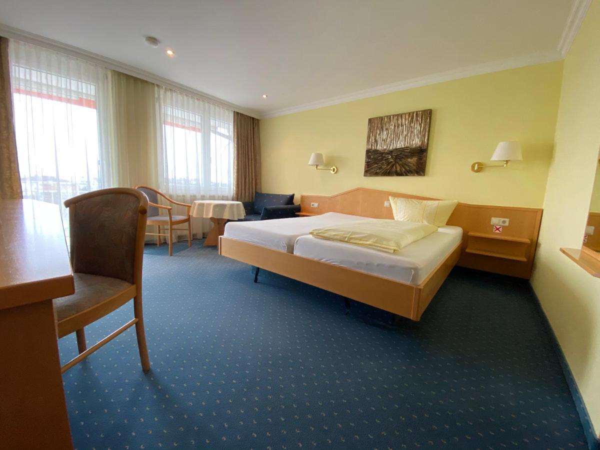 Sporthotel Schoenblick Meersburg Dış mekan fotoğraf