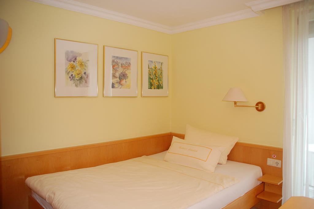 Sporthotel Schoenblick Meersburg Dış mekan fotoğraf