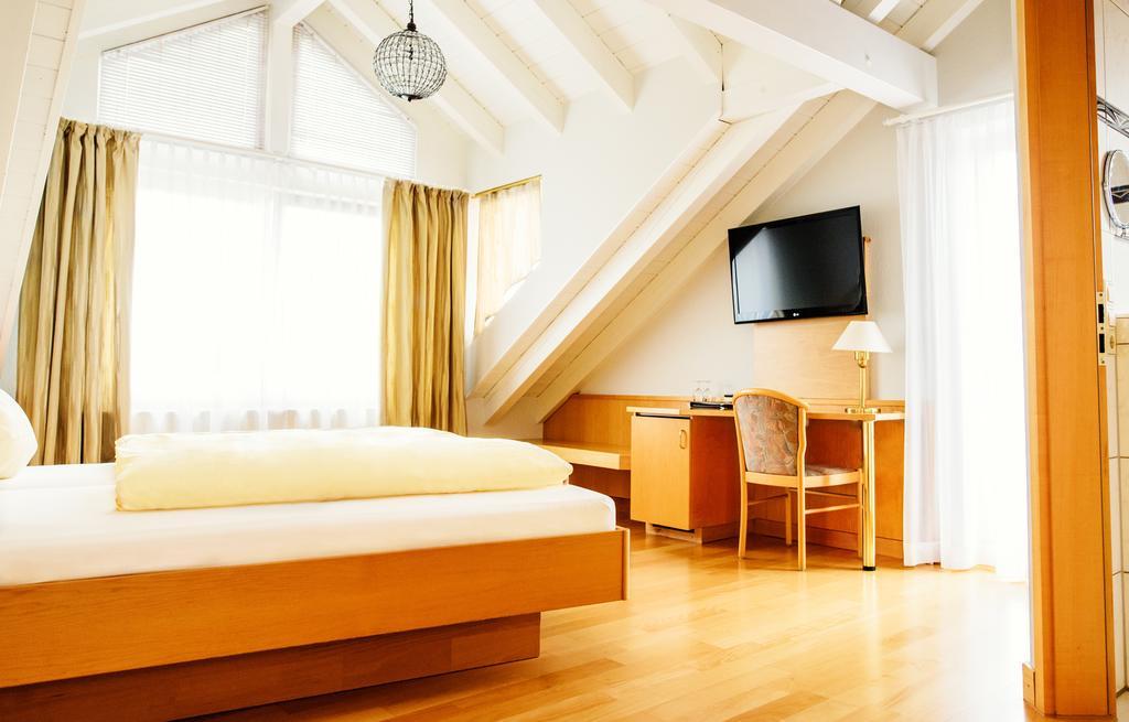 Sporthotel Schoenblick Meersburg Dış mekan fotoğraf